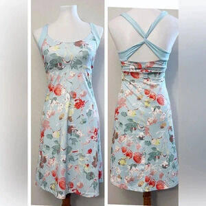 Patagonia floral cross cross back dress tennis athletic apparel athleisure